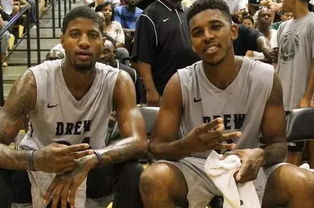 配合中锋高 配合中锋高