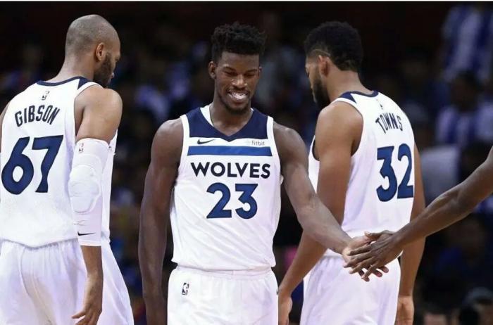 逼出对面中 逼出对面中